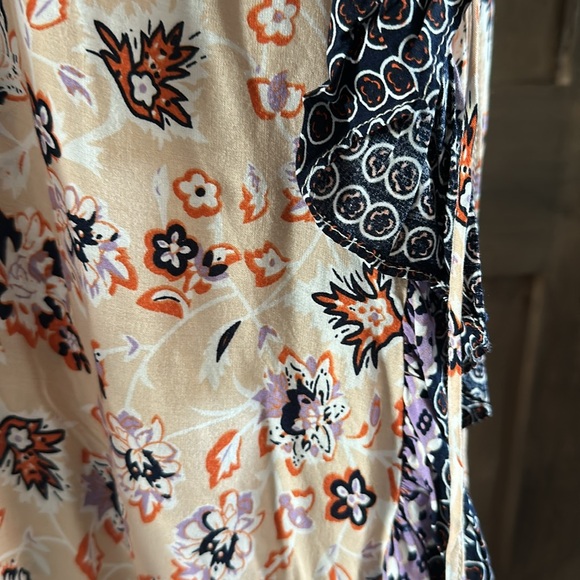 Hayden Floral Wrap Dress with ruffles! - Picture 9 of 16